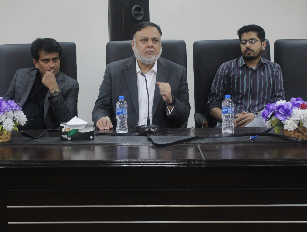 Digital-Ninja-visits-Karachi-University-Gallery-Image-One