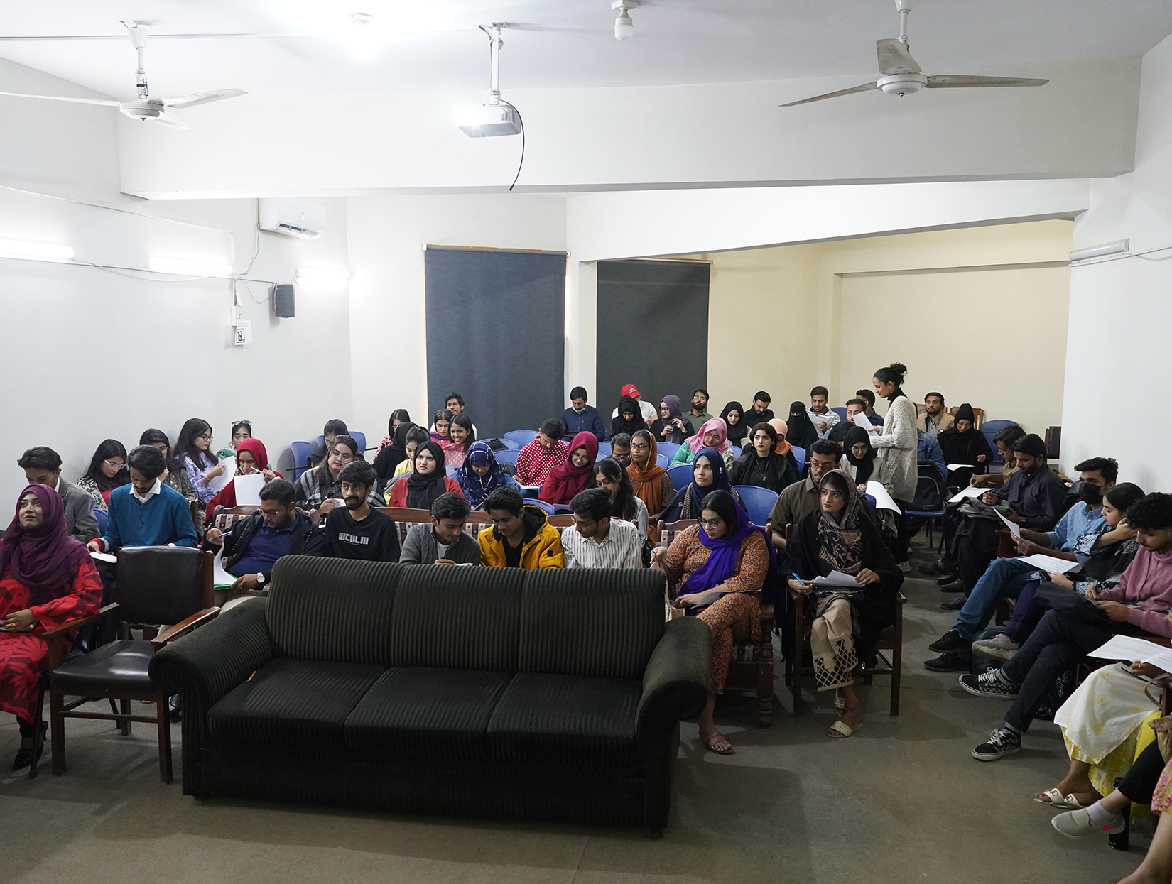Digital Ninja visits Karachi University - Digital Eggheads